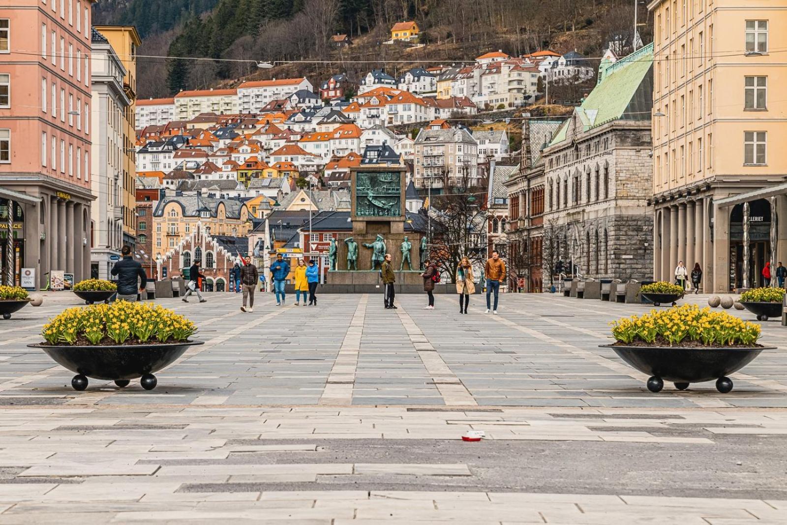 Explore The City! I 500M To Torget I Self Check-In Bergen Dış mekan fotoğraf
